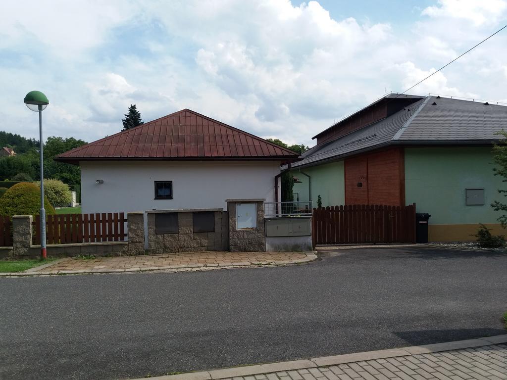 Rekreacni Domek Nový Bor エクステリア 写真